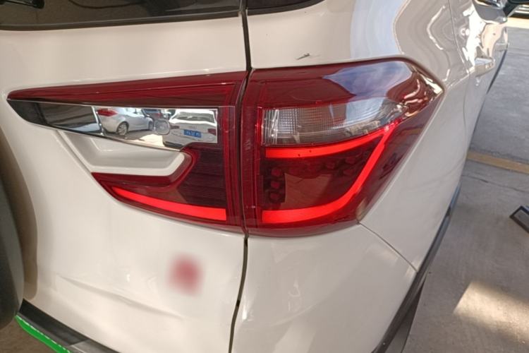 Used BYD Yuan 2017 1.5L Automatic Cool & Stylish Model Right Rear Taillight