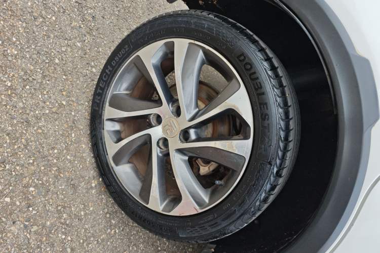 Used BYD Yuan 2017 1.5L Automatic Cool & Connected Model Right Rear Wheel Hub