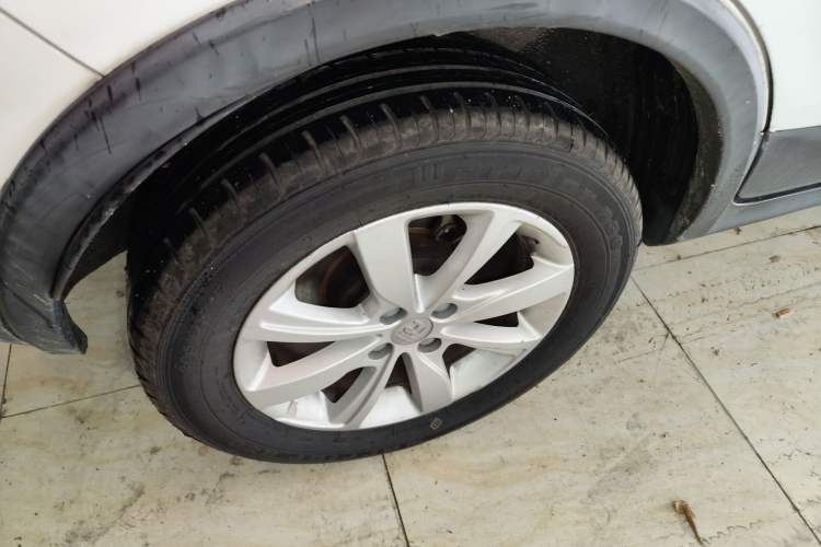 Used BYD Yuan 2017 1.5L Automatic Cool & Stylish Model Right Rear Wheel Hub