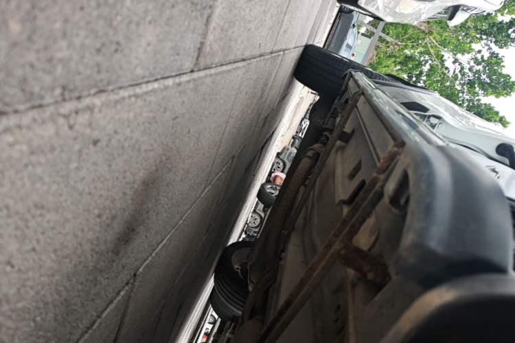 Used BYD Yuan 2017 1.5L Automatic Cool & Connected Model Right Side Sill