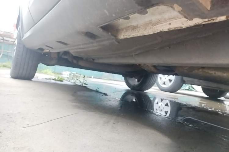 Used BYD Yuan 2017 1.5L Automatic Cool & Connected Model Right Side Sill