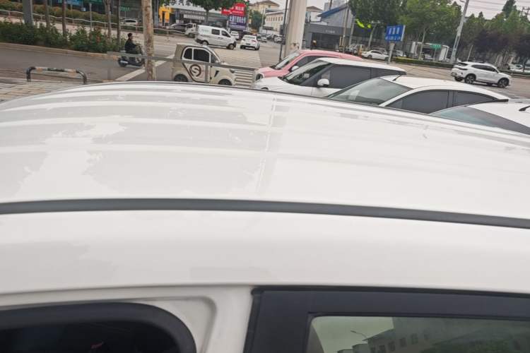 Used BYD Yuan 2017 1.5L Automatic Cool & Connected Model Roof