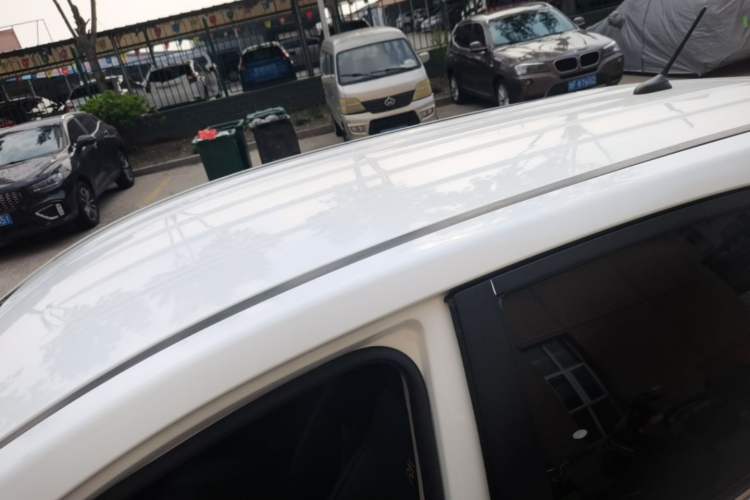 Used BYD Yuan 2017 1.5L Automatic Cool & Connected Model Roof