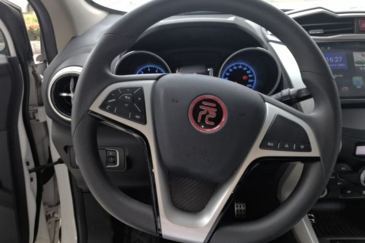 Used BYD Yuan 2017 1.5L Automatic Cool & Stylish Model Steering Wheel