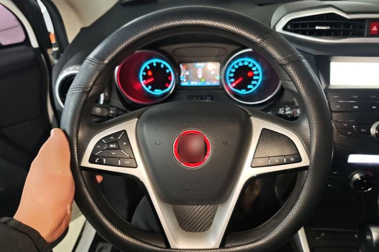 Used BYD Yuan 2017 1.5L Automatic Cool & Stylish Model Steering Wheel