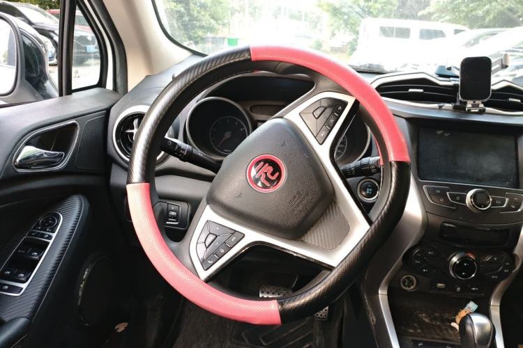 Used BYD Yuan 2017 1.5L Automatic Cool & Connected Model Steering Wheel