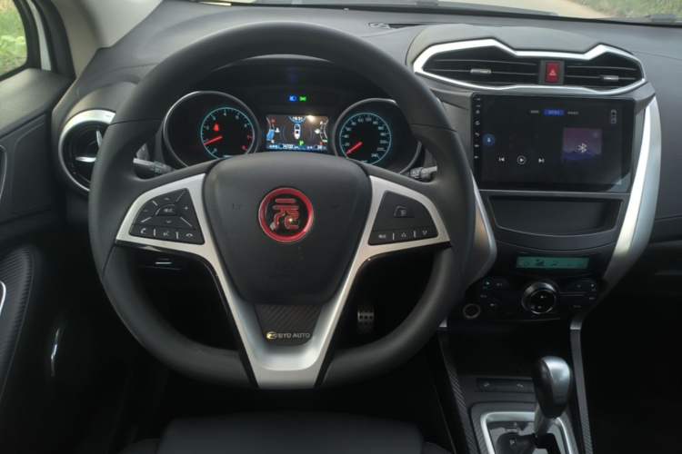 Used BYD Yuan 2017 1.5L Automatic Cool & Connected Model Steering Wheel