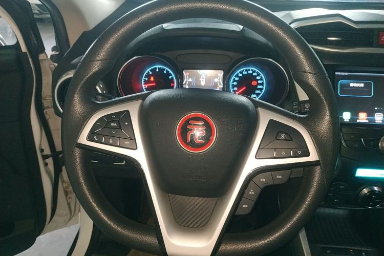 Used BYD Yuan 2017 1.5L Manual Cool Connect Model Steering Wheel