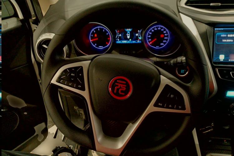 Used BYD Yuan 2017 1.5L Automatic Cool & Connected Model Steering Wheel