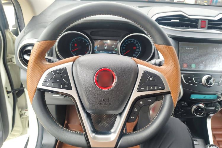 Used BYD Yuan 2017 1.5L Manual Cool Connect Model Steering Wheel