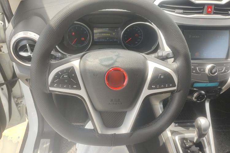 Used BYD Yuan 2017 1.5L Automatic Cool & Connected Model Steering Wheel