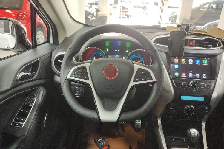 Used BYD Yuan 2017 1.5L Automatic Cool & Connected Model Steering Wheel