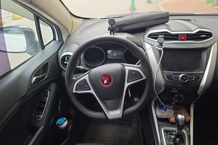 Used BYD Yuan 2017 1.5L Automatic Cool & Connected Model Steering Wheel