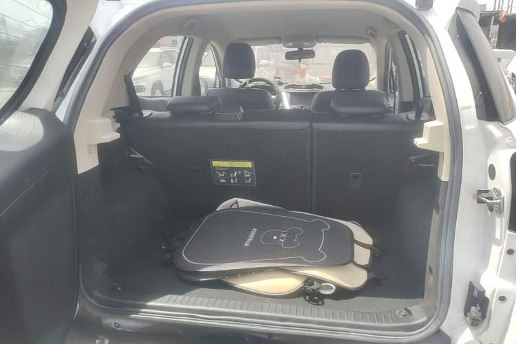 Used BYD Yuan 2017 1.5L Automatic Cool & Connected Model Trunk