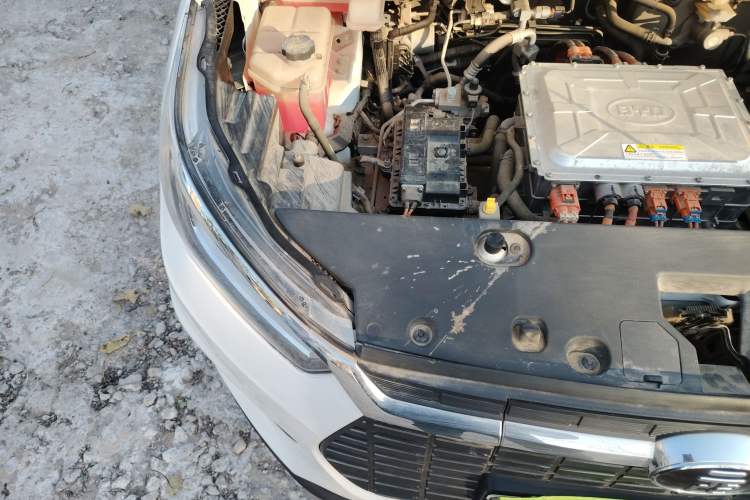 Used BYD Yuan New Energy 2019 EV535 High-Energy Leading Edition Engine Bay Right