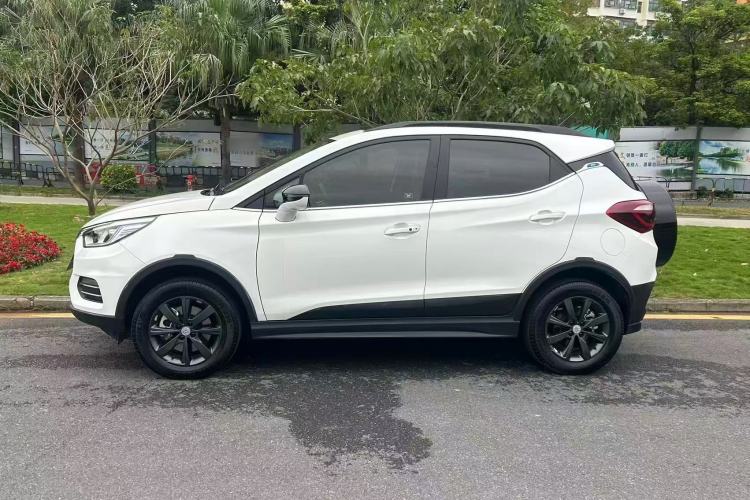 Used BYD Yuan New Energy 2018 EV360 Smart Connect Cool Edition Exterior 1