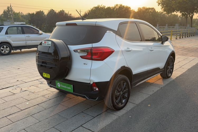 Used BYD Yuan New Energy 2019 EV535 Smart Connect Trendsetting Model Exterior 1