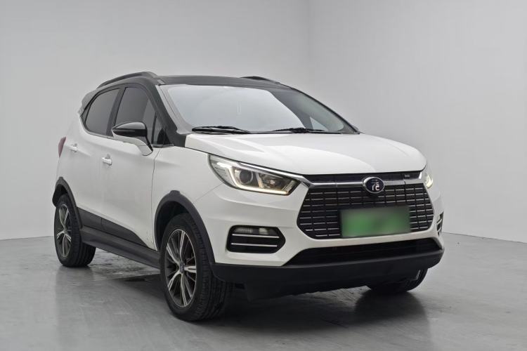 Used BYD Yuan New Energy 2018 EV360 Smart Connected Cool Model Exterior 2