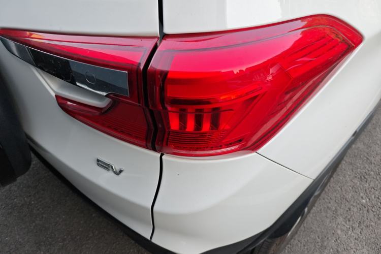 Used BYD Yuan New Energy 2019 EV535 High-Energy Leading Edition Exterior 6