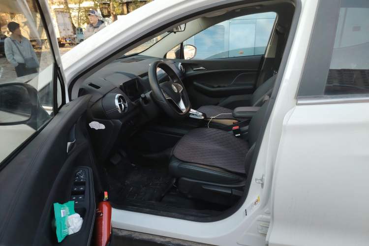 Used BYD Yuan New Energy 2019 EV535 High-Energy Leading Edition Left Front Seat