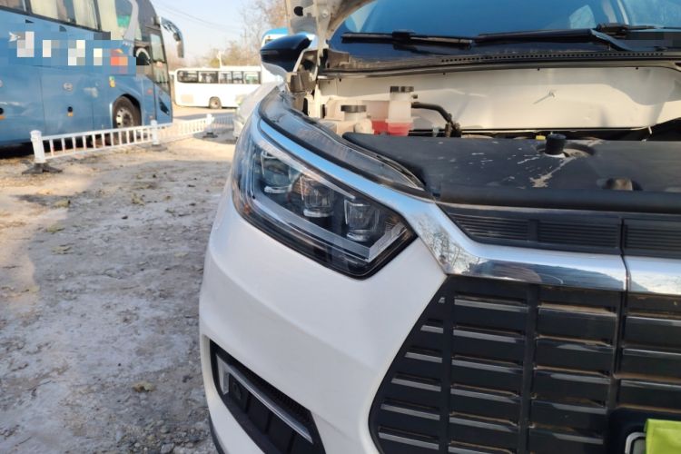 Used BYD Yuan New Energy 2019 EV535 High-Energy Leading Edition Right Front Headlight