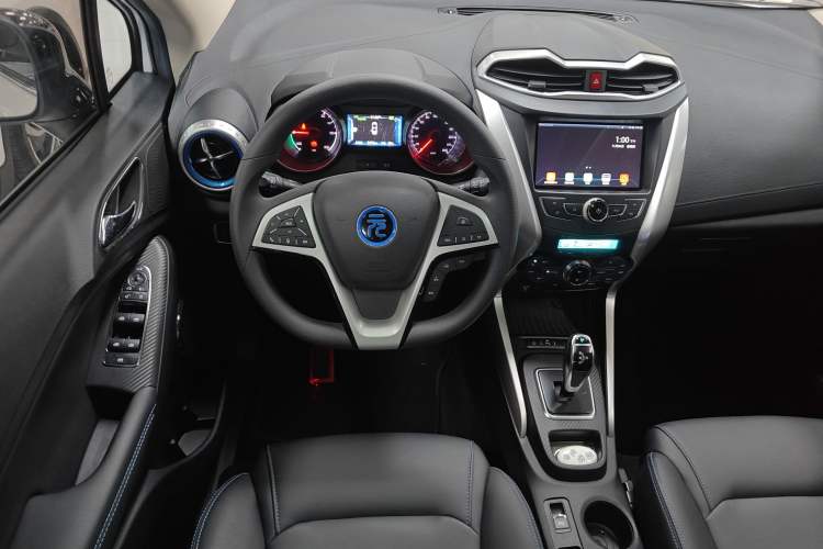 Used BYD Yuan New Energy 2018 EV360 Smart Connect Cool Edition Steering Wheel