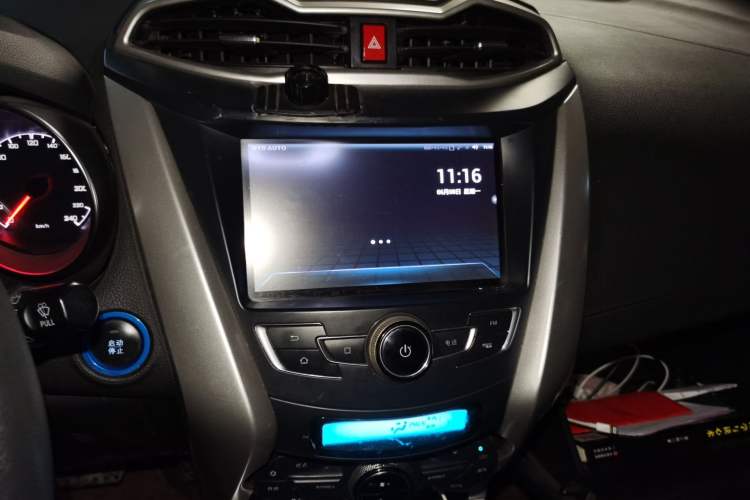 Used BYD Yuan New Energy 2018 EV360 Smart Connect Cool Edition Audio And AC Panel