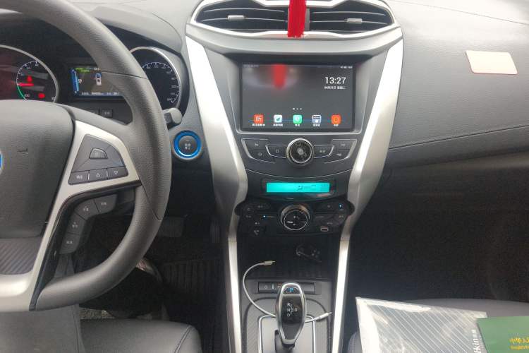 Used BYD Yuan New Energy 2018 EV360 Smart Connect Cool Edition Audio And AC Panel