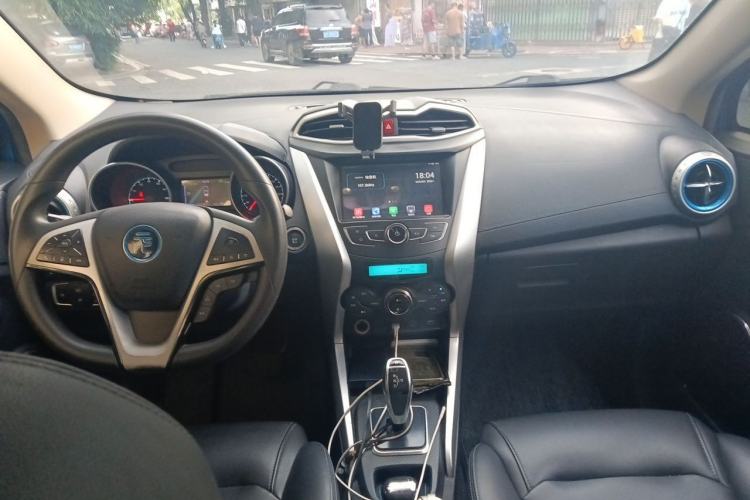 Used BYD Yuan New Energy 2018 EV360 Smart Connect Cool Edition Center Console