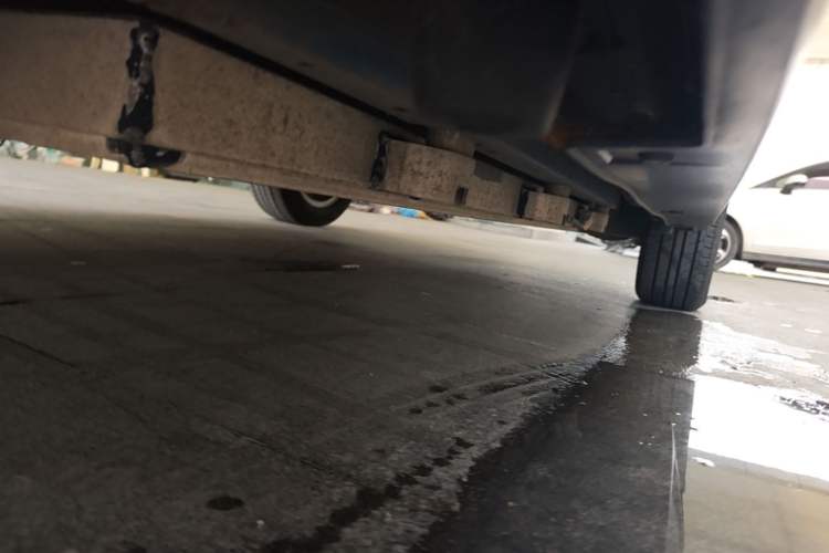 Used BYD Yuan New Energy 2018 EV360 Smart Connect Cool Edition Chassis Front Left