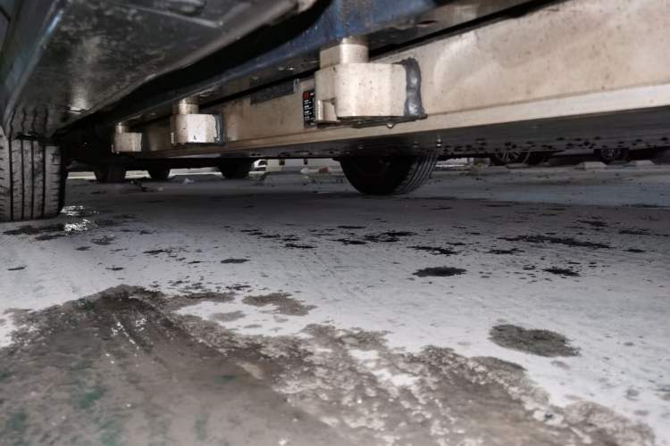 Used BYD Yuan New Energy 2018 EV360 Smart Connect Cool Edition Chassis Front Right