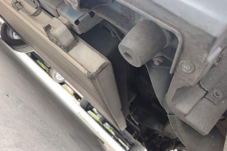 Used BYD Yuan New Energy 2018 EV360 Smart Connect Cool Edition Chassis Rear Left