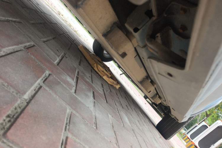Used BYD Yuan New Energy 2018 EV360 Smart Connect Cool Edition Chassis Rear Right
