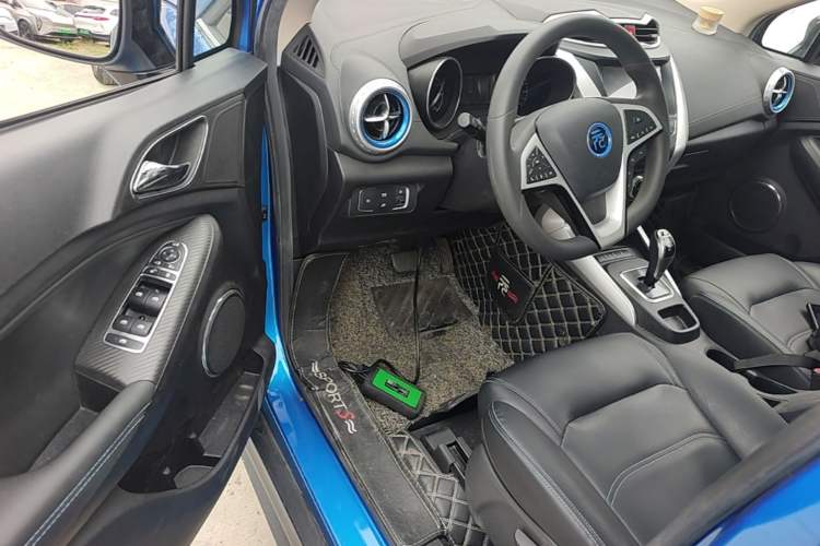 Used BYD Yuan New Energy 2018 EV360 Smart Connect Cool Edition Driver Seat