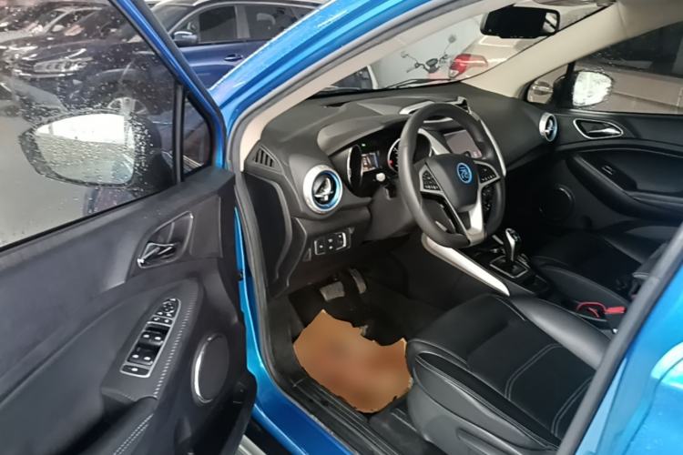 Used BYD Yuan New Energy 2018 EV360 Smart Connect Cool Edition Driver Seat