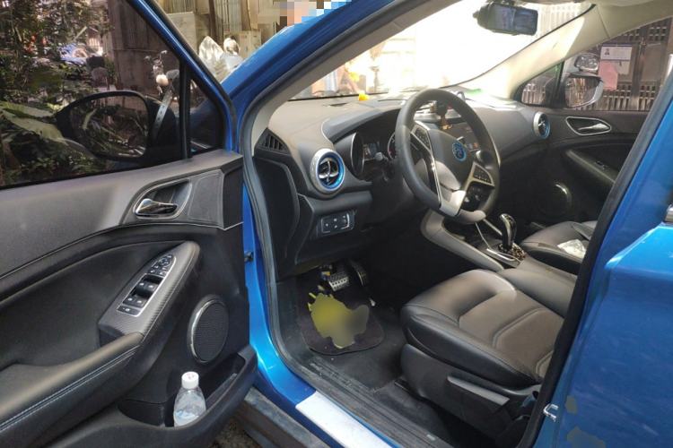 Used BYD Yuan New Energy 2018 EV360 Smart Connect Cool Edition Driver Seat