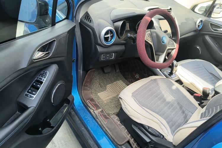 Used BYD Yuan New Energy 2018 EV360 Smart Connect Cool Edition Driver Seat
