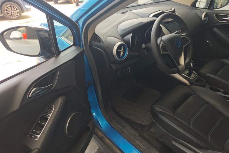 Used BYD Yuan New Energy 2018 EV360 Smart Connect Cool Edition Driver Seat