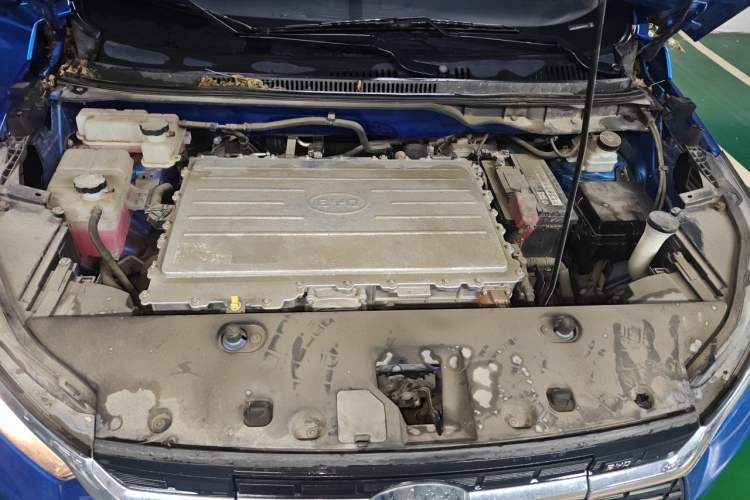 Used BYD Yuan New Energy 2018 EV360 Smart Connected Cool Model Engine Bay