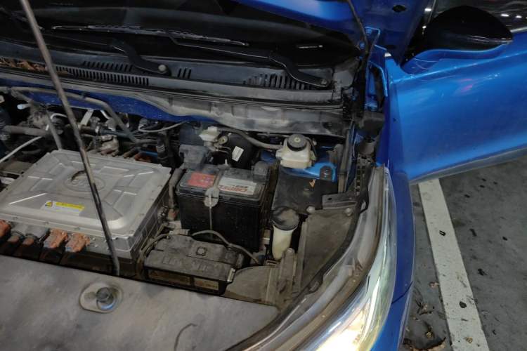 Used BYD Yuan New Energy 2018 EV360 Smart Connect Cool Edition Engine Bay Left