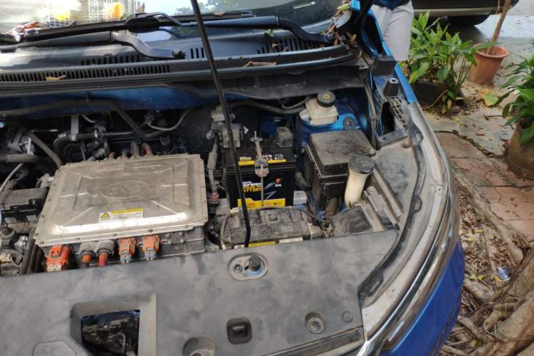 Used BYD Yuan New Energy 2018 EV360 Smart Connect Cool Edition Engine Bay Left