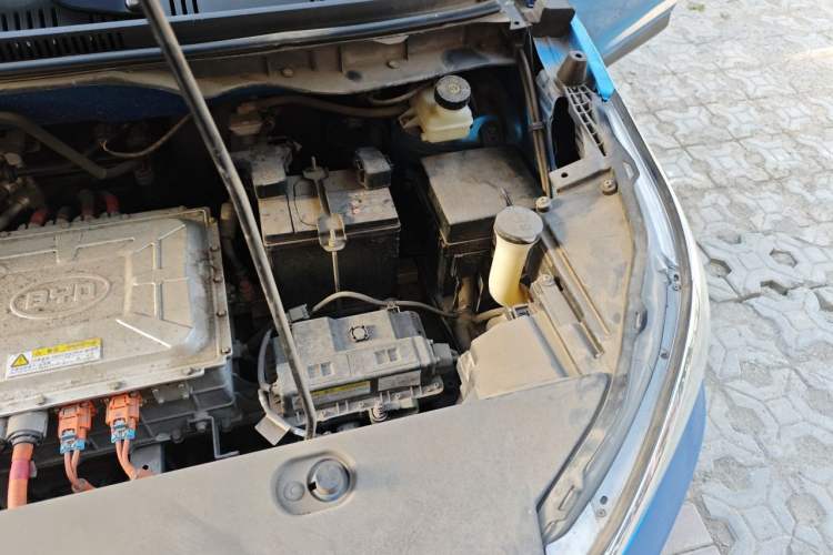 Used BYD Yuan New Energy 2018 EV360 Smart Connect Cool Edition Engine Bay Left