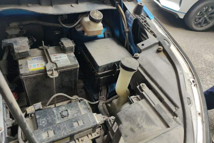 Used BYD Yuan New Energy 2018 EV360 Smart Connect Cool Edition Engine Bay Left