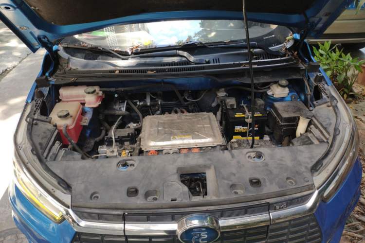 Used BYD Yuan New Energy 2018 EV360 Smart Connect Cool Edition Engine Bay