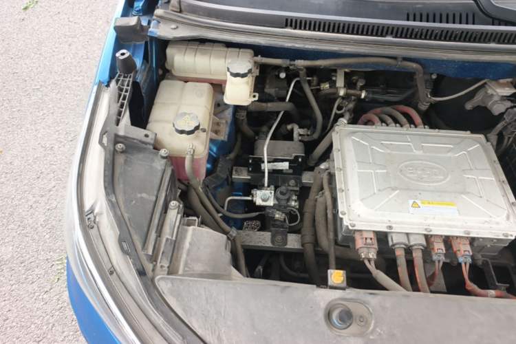 Used BYD Yuan New Energy 2018 EV360 Smart Connect Cool Edition Engine Bay Right