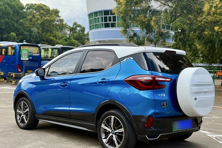 Used BYD Yuan New Energy 2018 EV360 Smart Connected Cool Model Exterior 2
