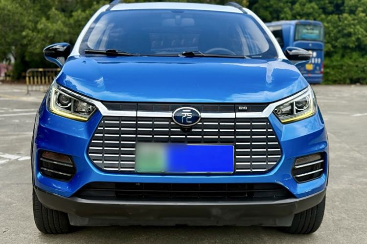 Used BYD Yuan New Energy 2018 EV360 Smart Connected Cool Model Exterior 3