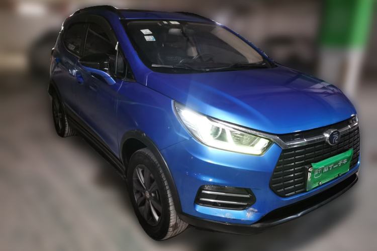 Used BYD Yuan New Energy 2018 EV360 Smart Connect Cool Edition Front Right 45 Deg