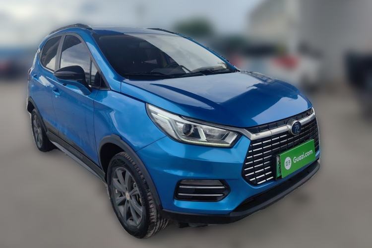 Used BYD Yuan New Energy 2018 EV360 Smart Connect Cool Edition Front Right 45 Deg