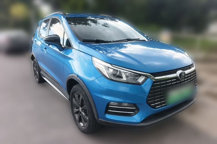 Used BYD Yuan New Energy 2018 EV360 Smart Connect Cool Edition Front Right 45 Deg